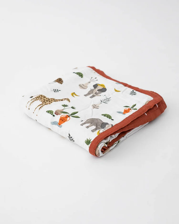Original Deluxe Muslin Quilt - Safari Social