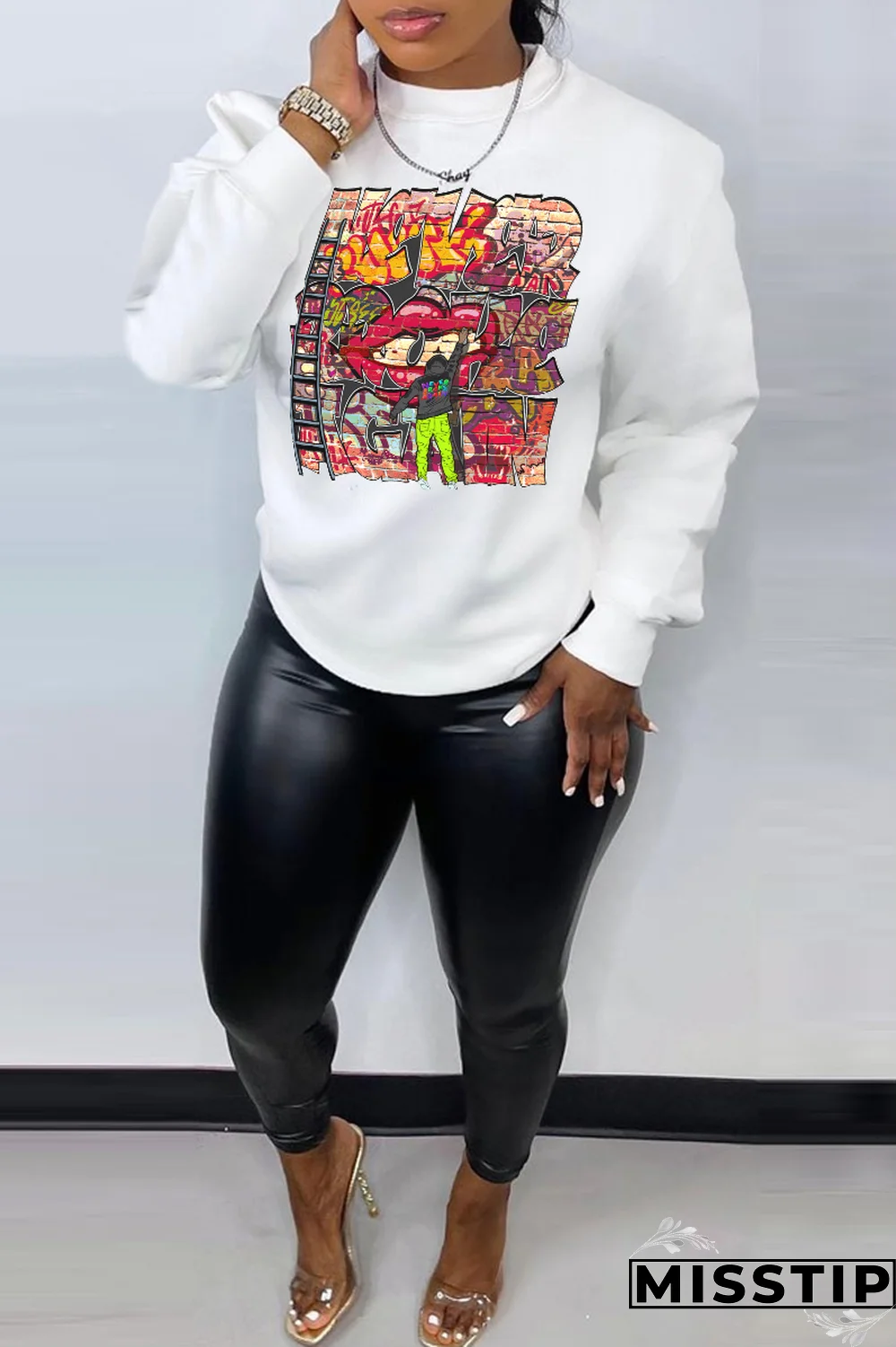 Blue Street Vintage Print Patchwork Letter O Neck Tops