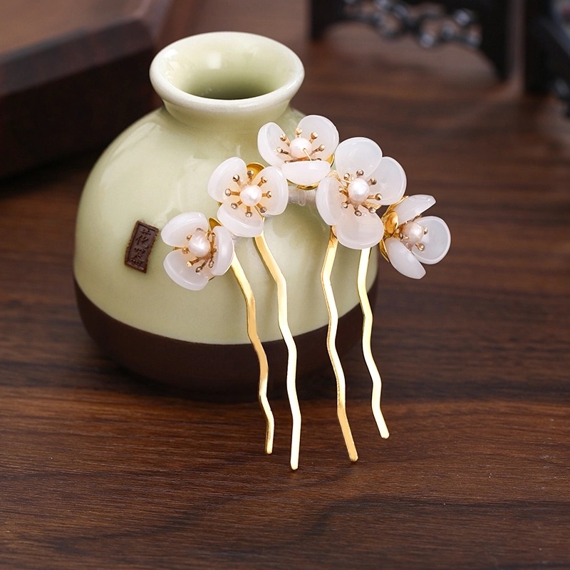 Women's Chinoiserie Retro Flower Crystal Hair Sticks