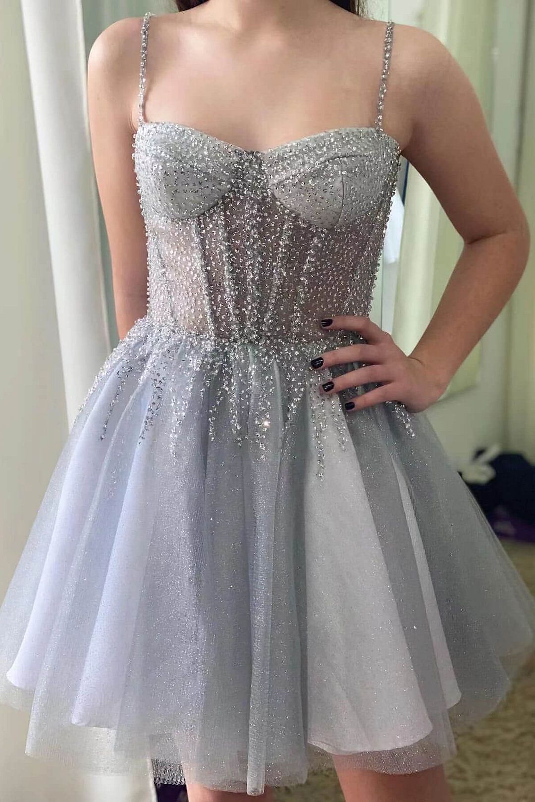 Silver Gray Short Prom Dress Tulle Sleeveless Homecoming Dress With Sequins | Ballbellas Ballbellas