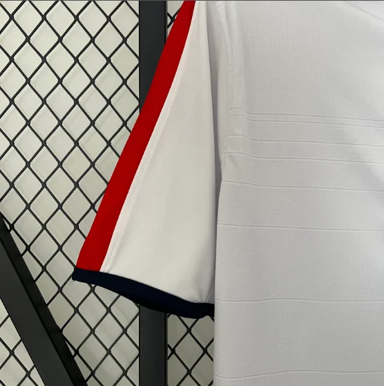 Retro England 2004 Home Football T-Shirt Thai Quality