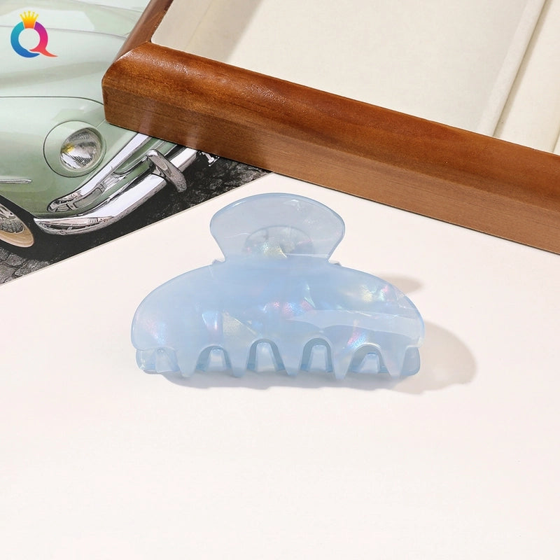 Women’s Minimalist Classic Style Solid Color PVC Hair Claws