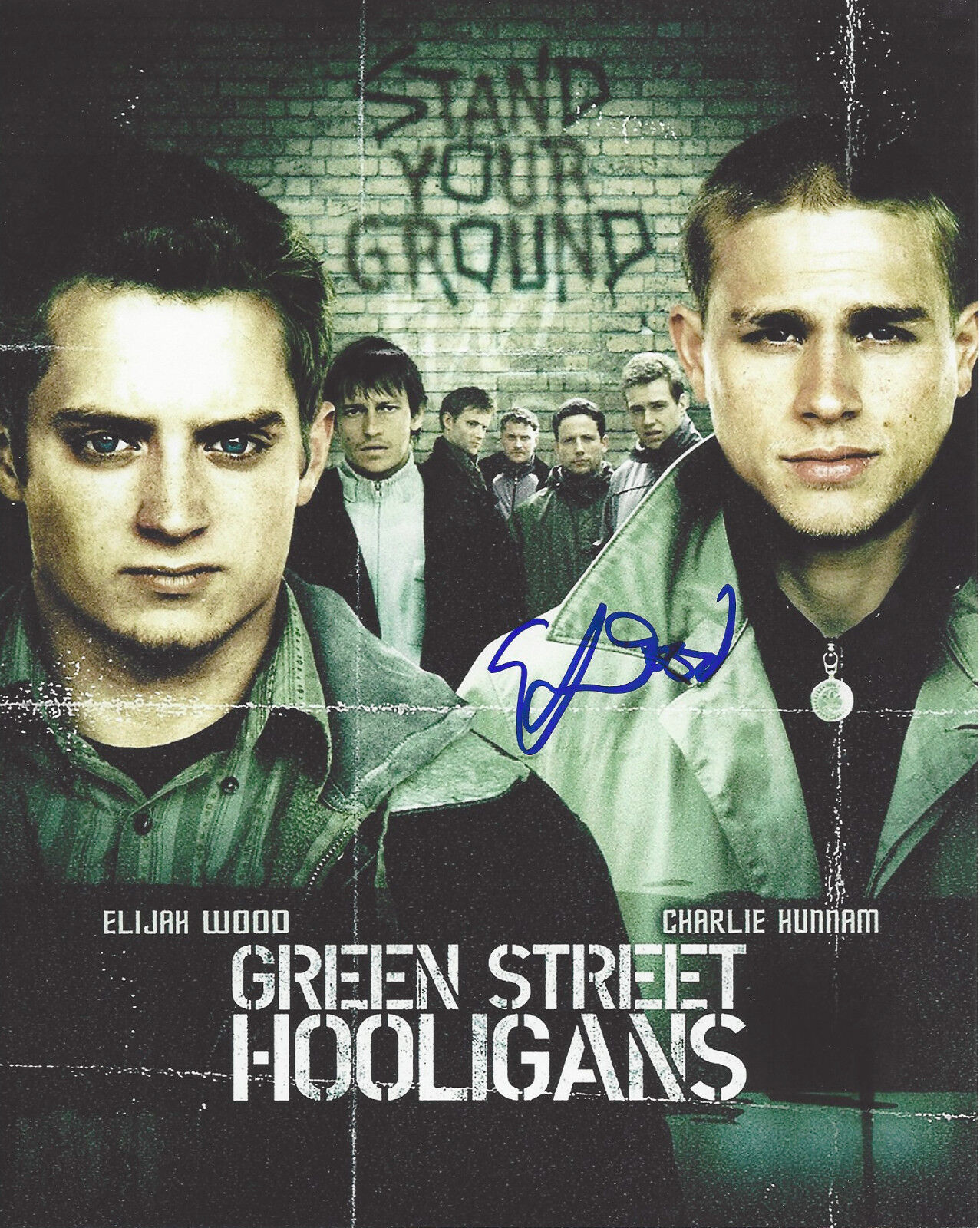 ELIJAH WOOD SIGNED AUTHENTIC 'GREEN STREET HOOLIGANS' 8X10 Photo Poster painting COA ACTOR PROOF