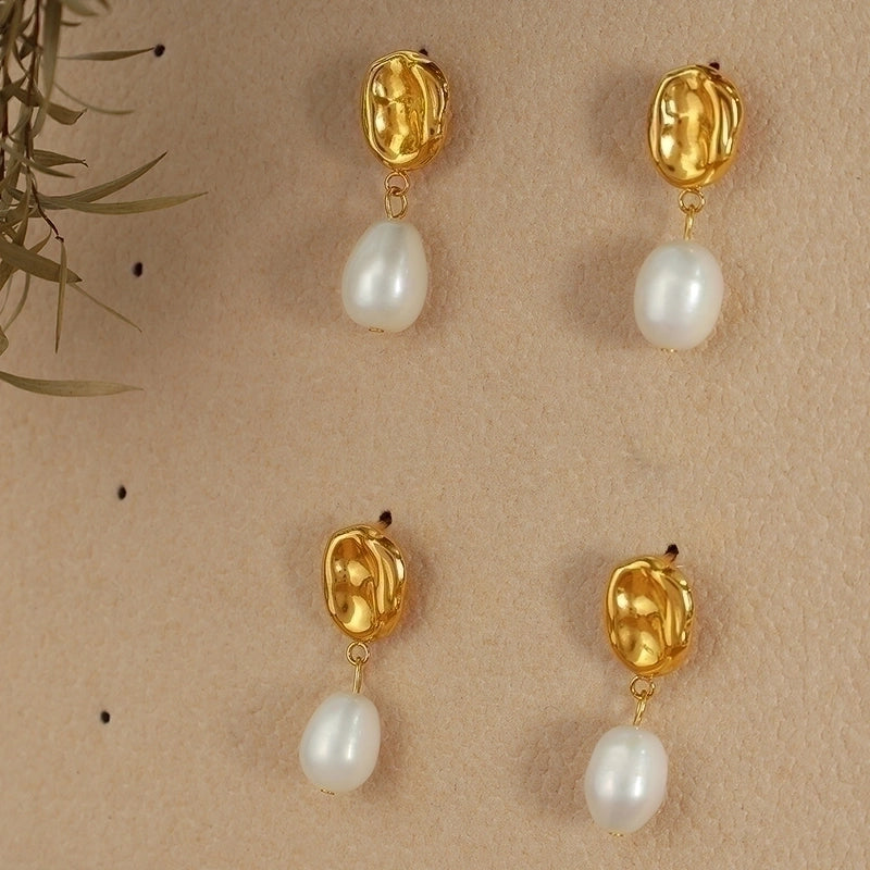 1 Pair Elegant Vintage Style Irregular Color Block Plating Inlay Titanium Steel Freshwater Pearl 18K Gold Plated Drop Earrings3
