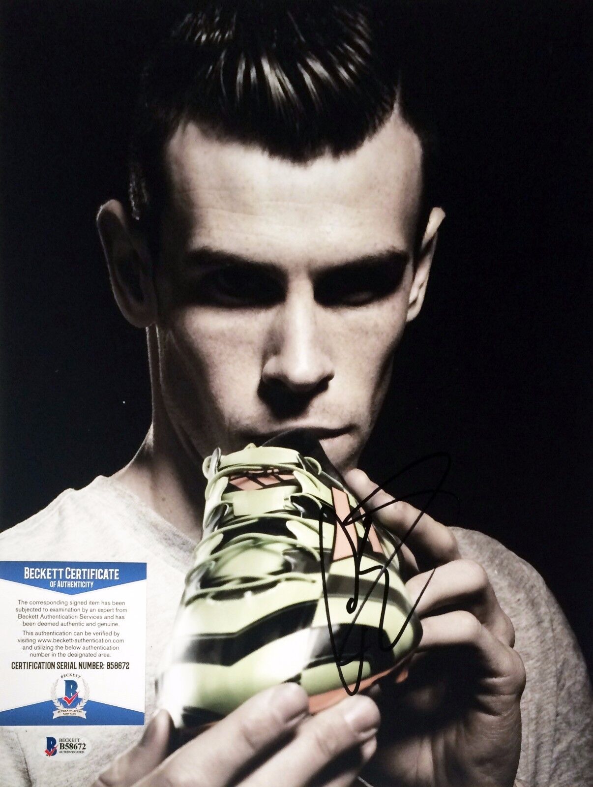 Gareth Bale Signed 11x14 Soccer Photo Poster painting BAS B58672