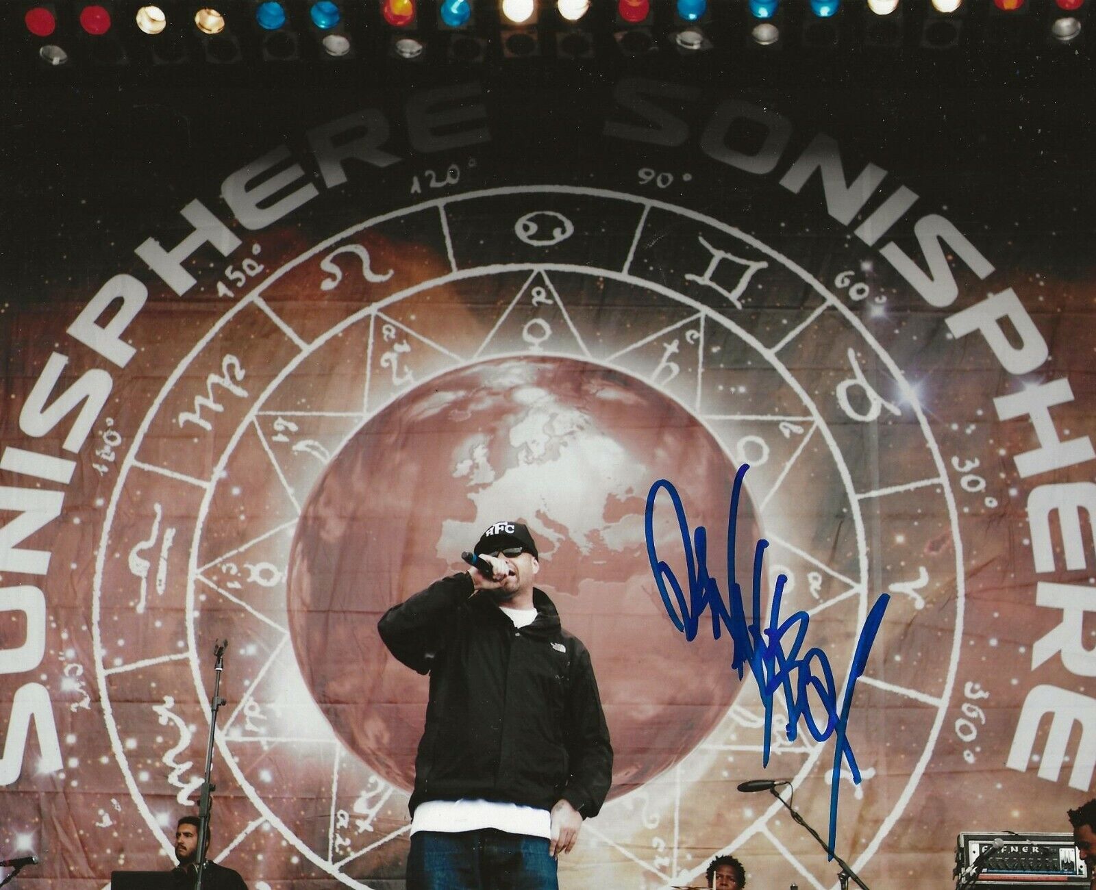 Danny Boy signed House of Pain 8x10 Photo Poster painting autographed 3