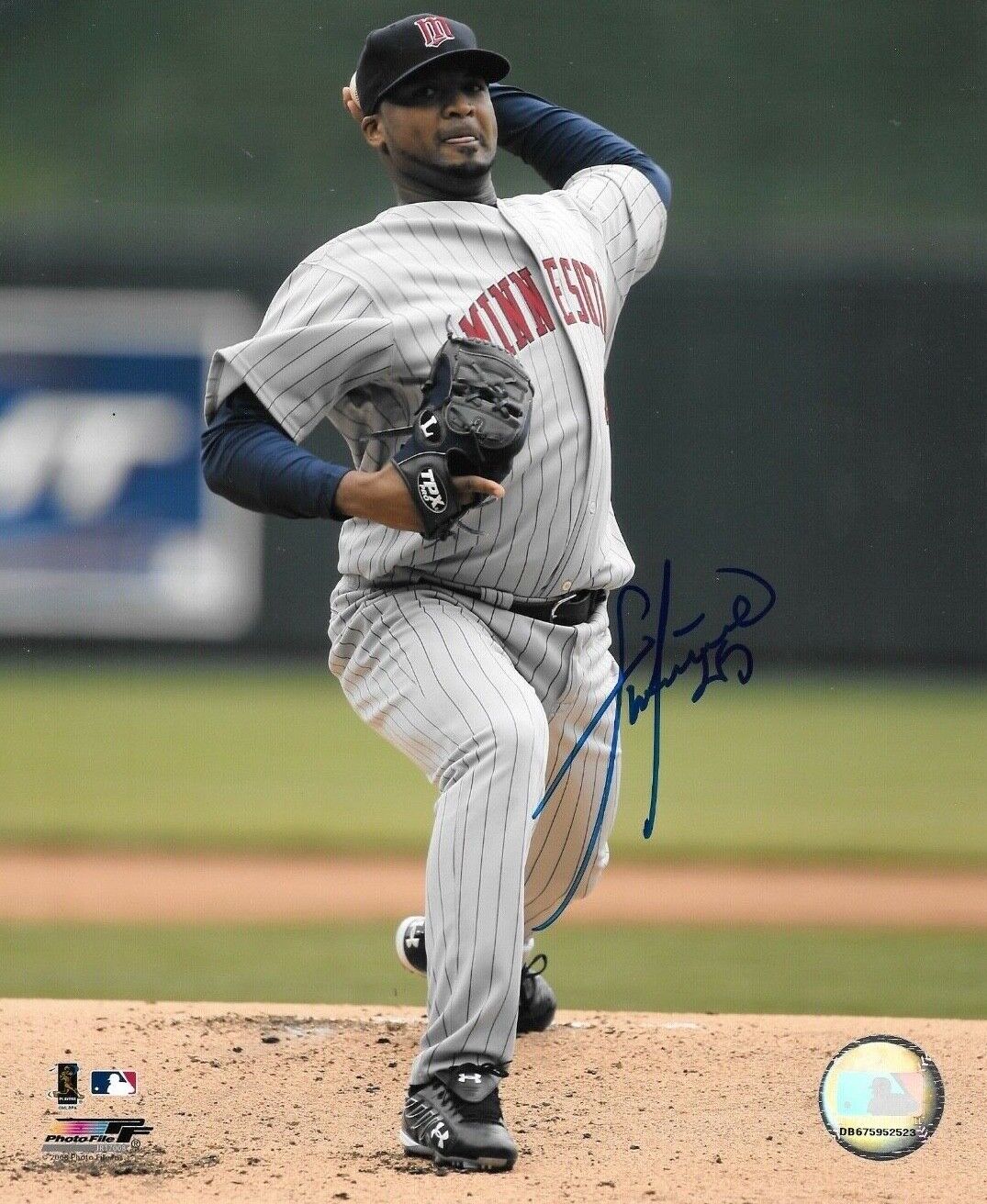 * FRANCISCO LIRIANO * signed 8x10 Photo Poster painting * MINNESOTA TWINS * COA * 1