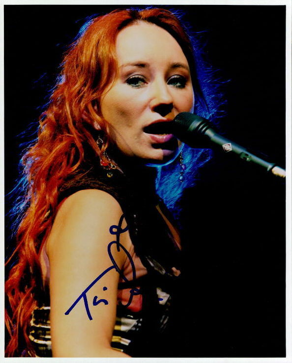 Tori Amos signed 8x10 Photo Poster painting In-person