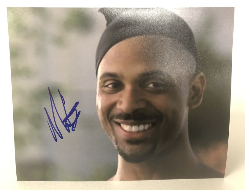 Mike Epps Signed Autographed Glossy 8x10 Photo Poster painting - COA Matching Holograms