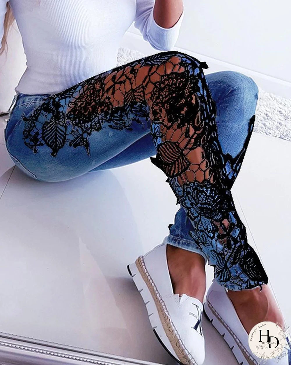 Lace Crochet Hollow-Out Jeans P12966