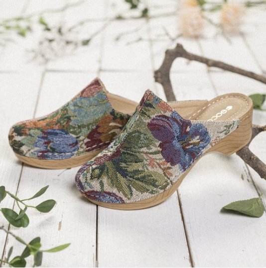 SOCOFY Flower Cloth Pattern Stitching Slip On Mules Clogs Comfy Low Heel Sandals 