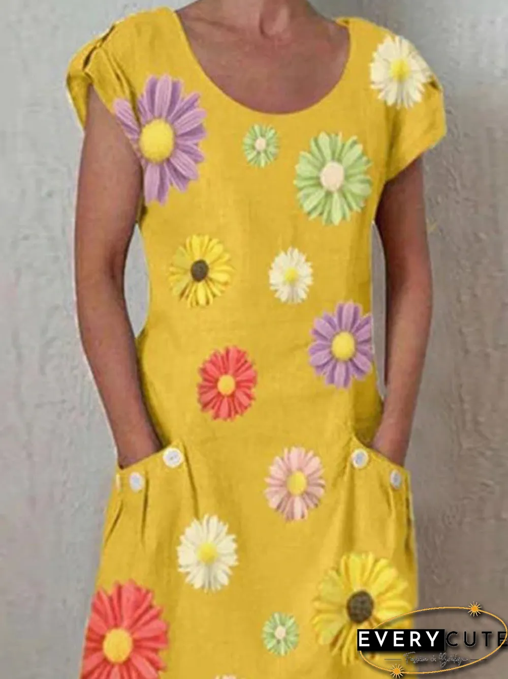 Daisy Print Paneled Short Sleeves Pockets Casual Midi Dress