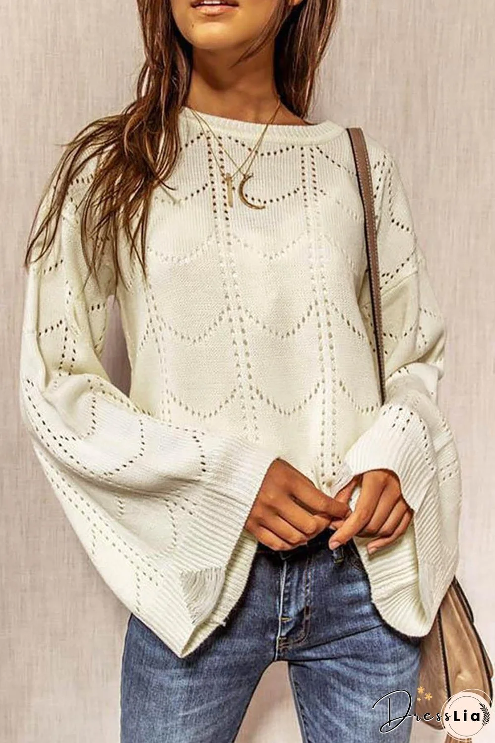 Fashionable and Minimalist winter Pullover