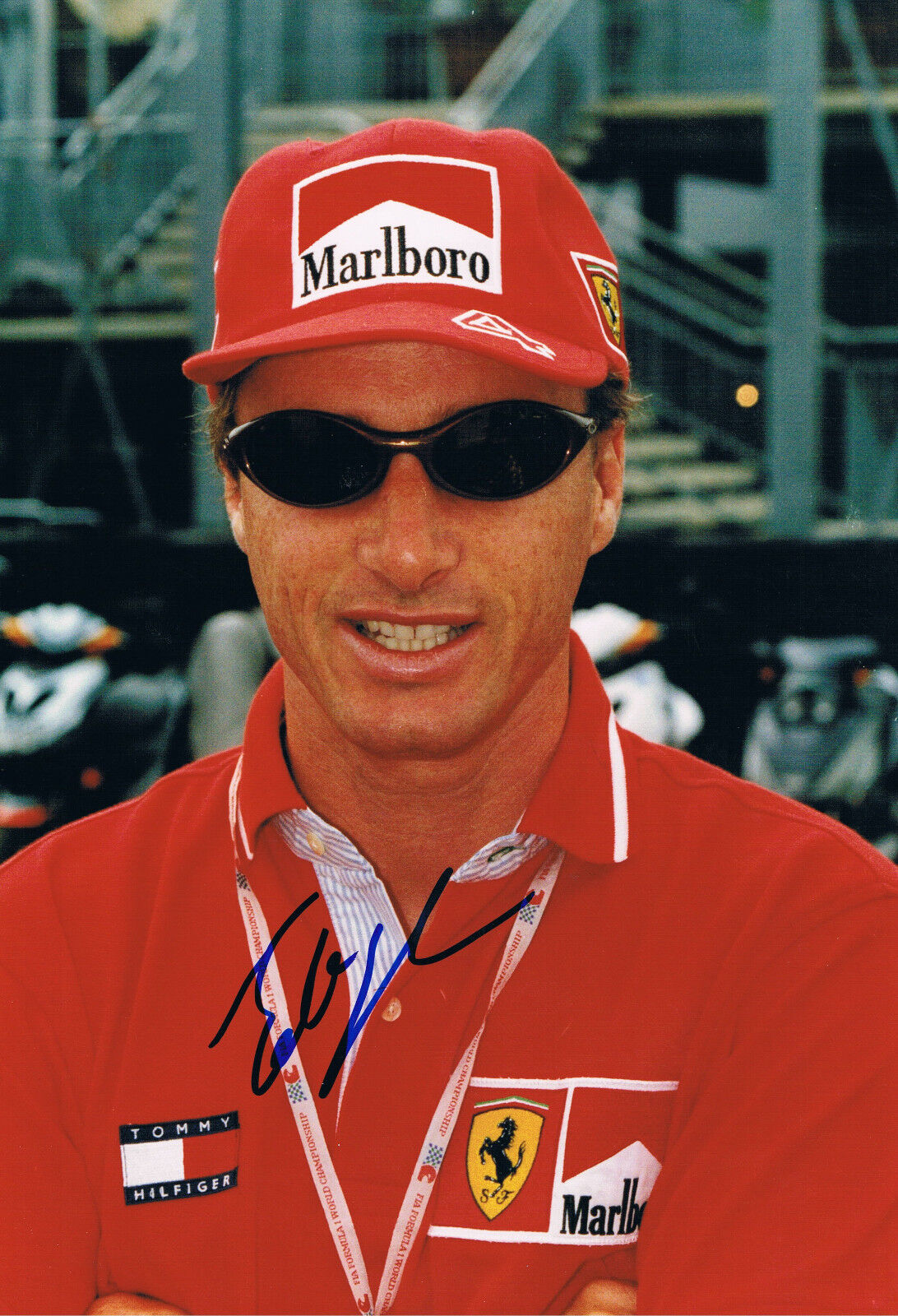 Eddie Irvine 1965- genuine autograph 8x12