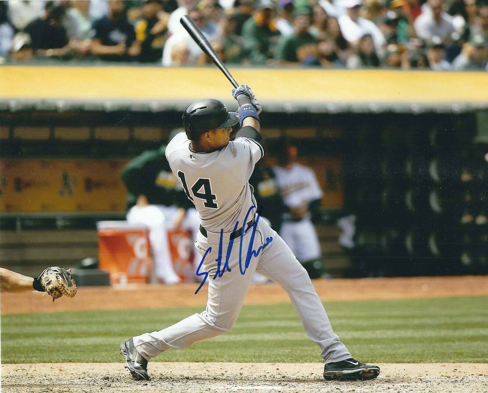 Signed 8x10 STARLIN CASTRO New York Yankees Autographed Photo Poster painting - COA