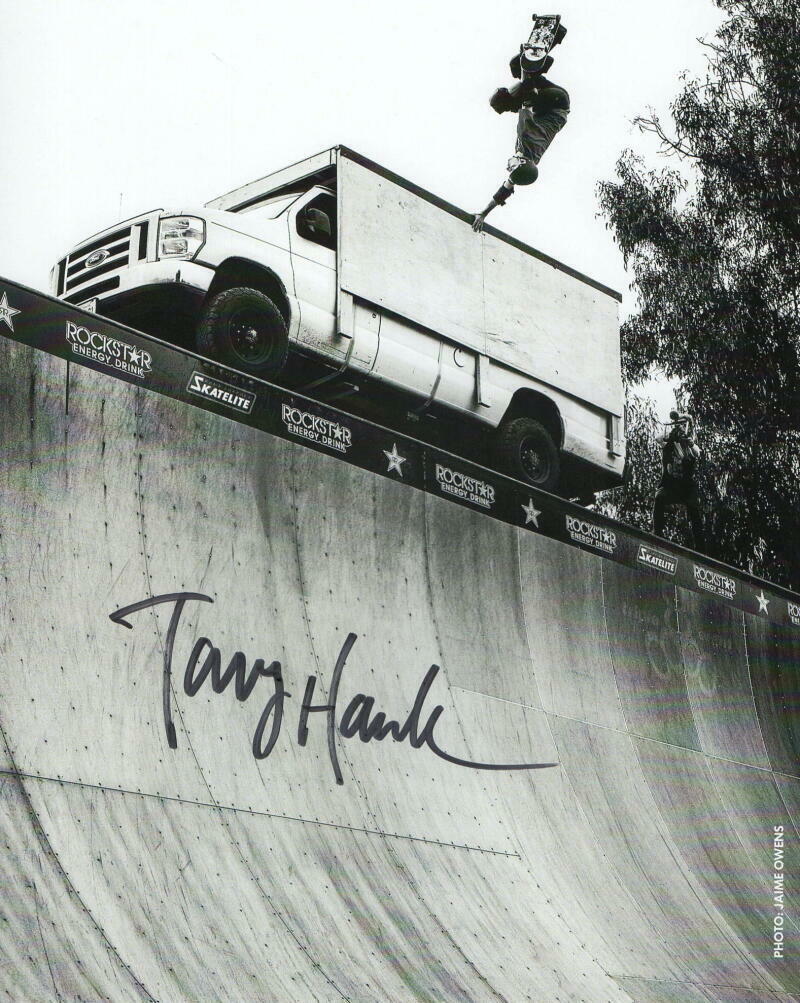 TONY HAWK SIGNED AUTOGRAPH 8X10 Photo Poster painting - PRO SKATER, SKATEBOARD LEGEND, BIRDHOUSE