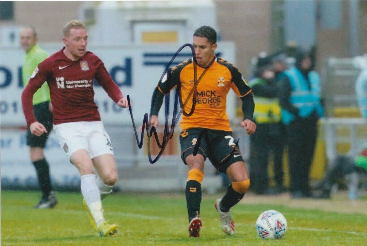 KYLE KNOYLE HAND SIGNED 6X4 Photo Poster painting - CAMBRIDGE UNITED - FOOTBALL AUTOGRAPH 2