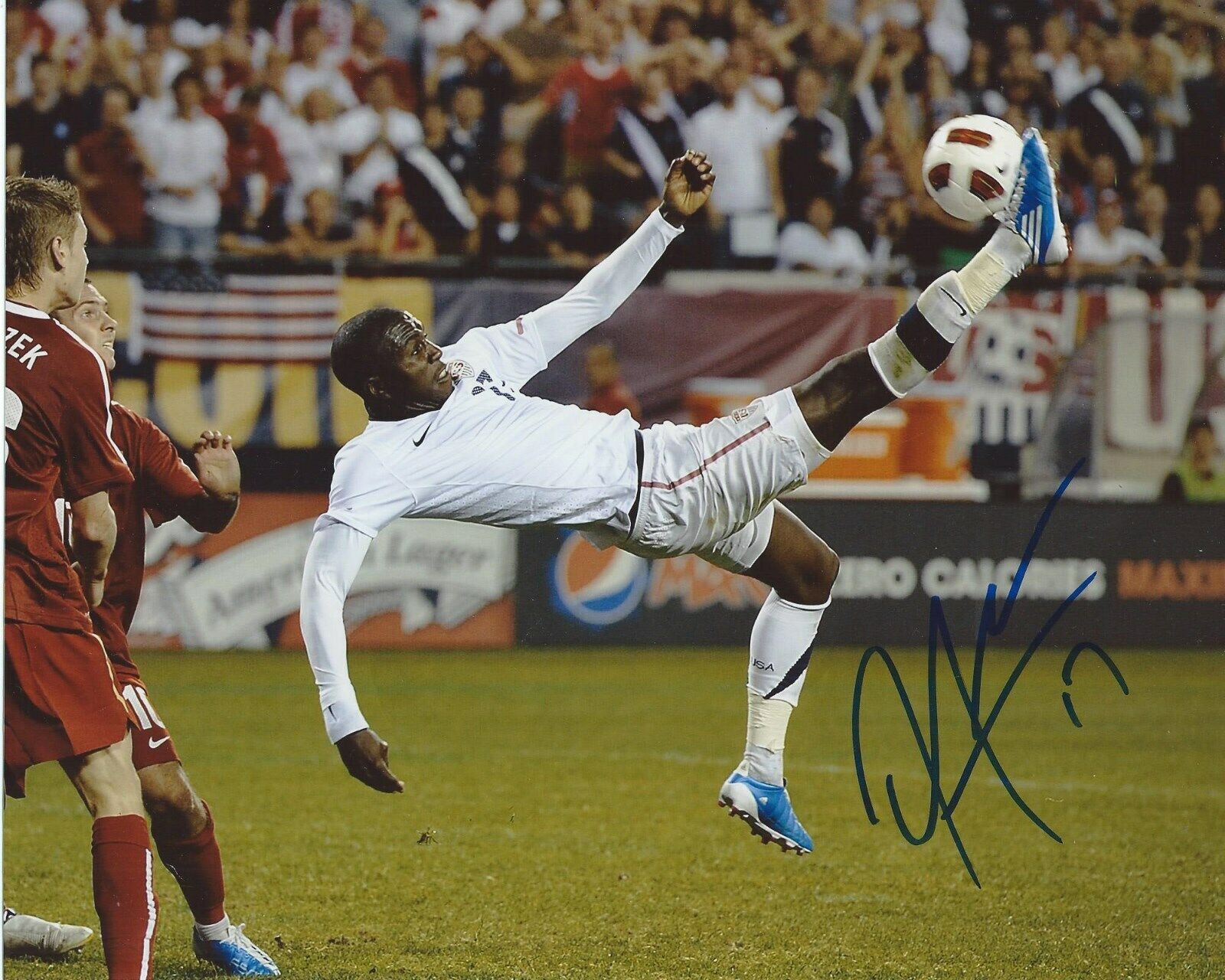 Jozy Altidore Signed 8×10 Photo Poster painting Toronto FC Team USA Soccer Autographed COA