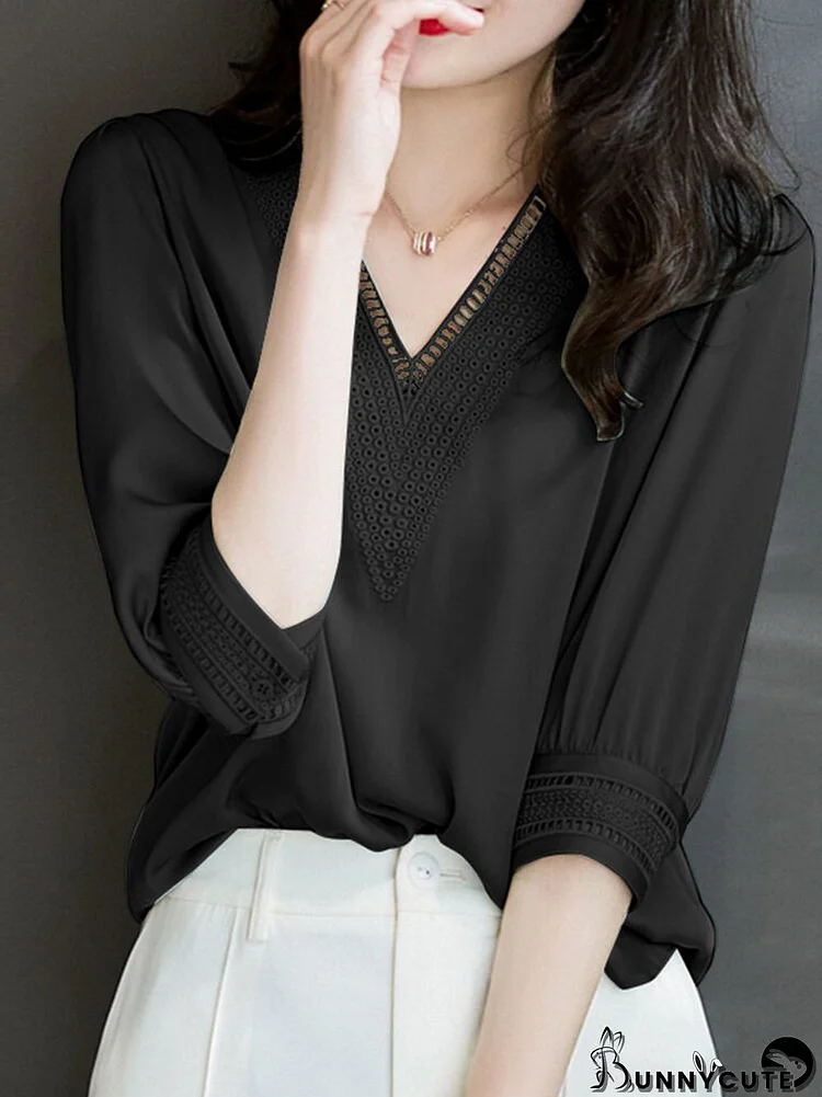 Lace Trim Solid V-neck 3/4 Sleeve Casual Blouse