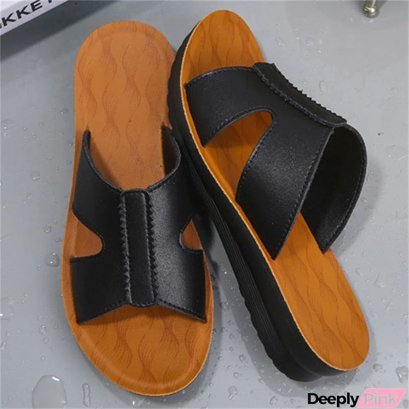 Summer Plus Size Soft Genuine Leather Women Sandy Beach Slippers