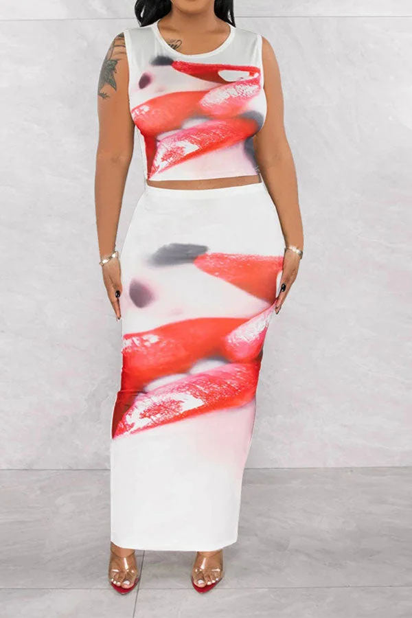 Lips Print Classic Split Back Skirt Suit