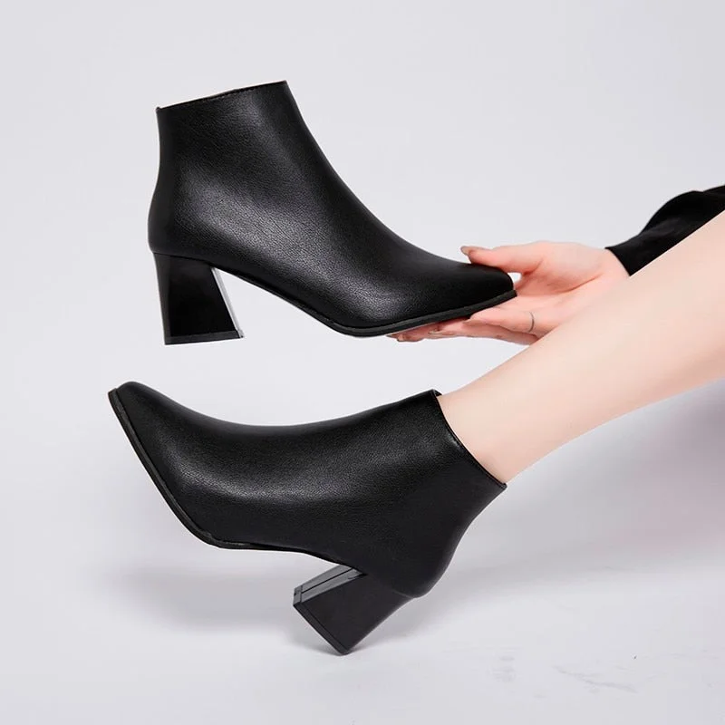 2022 New Fashion Leather Ankle Boots Women Thick High Heels Zipper Pointed Toe Autumn Winter Woman Shoes Square Heel White Black