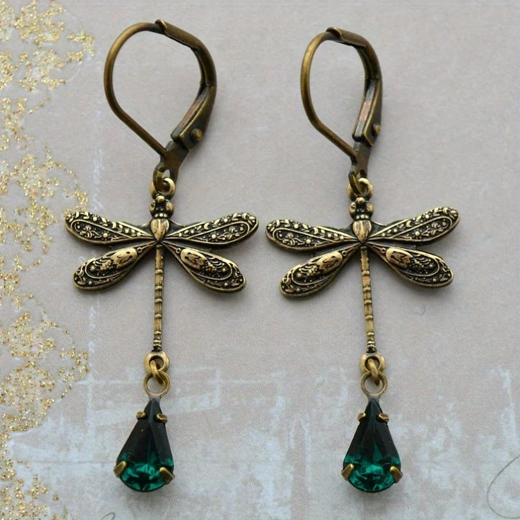 Retro Emerald Dragonfly Pendant Earrings