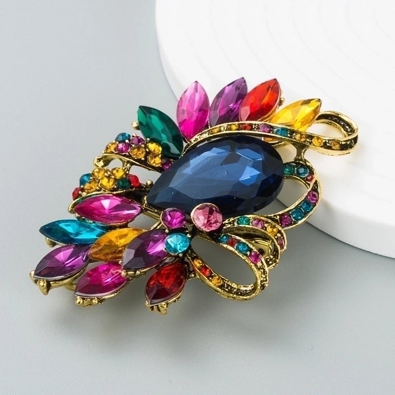 Retro Personality Creative Crystal Glass Diamond Brooch Fashion Corsage