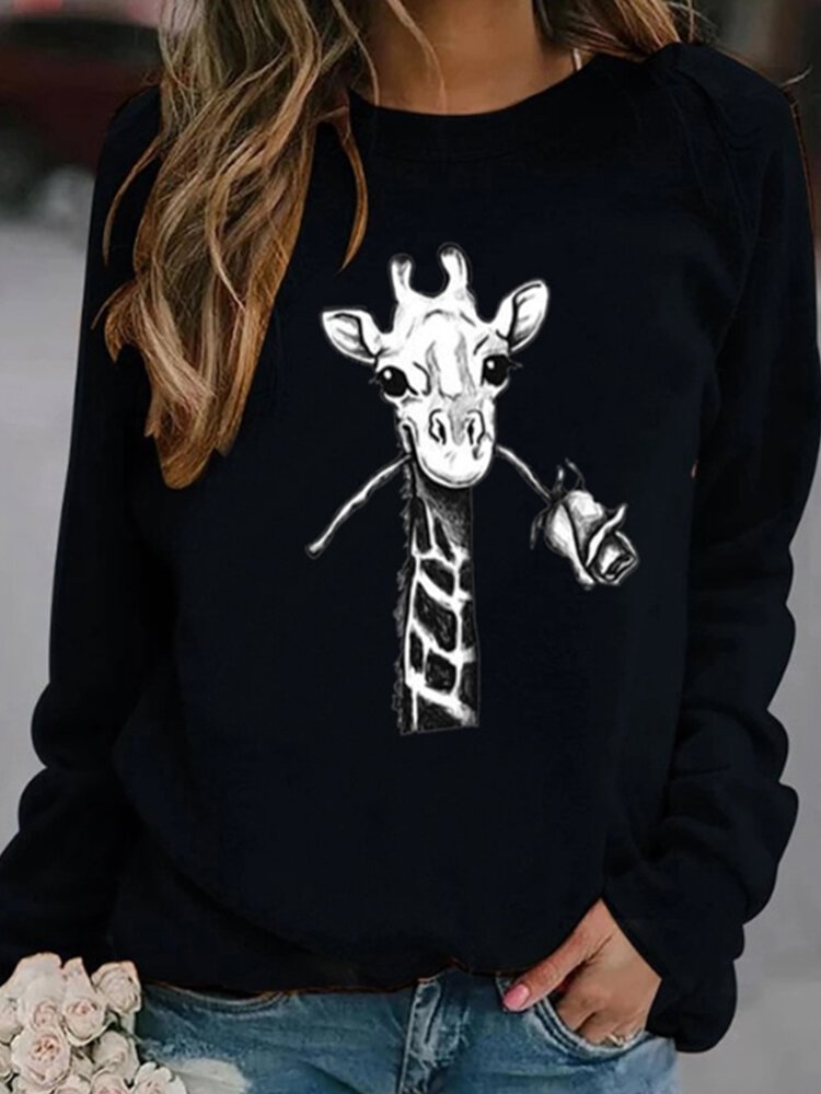 Giraffe Cartoon Print O neck Casual Long Sleeve Women T Shirt P1741545