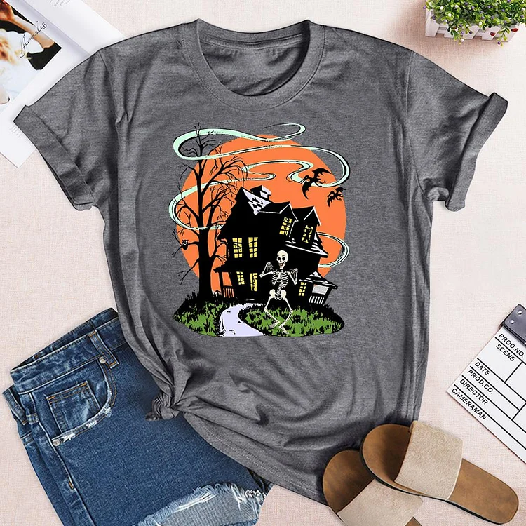 Vintage Halloween Haunted House with Skeleton T-shirt Tee -06735