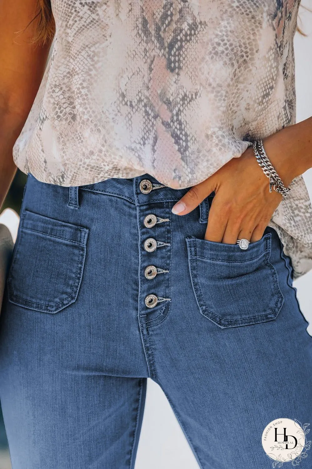 Button Fly Skinny Jeans with Pockets