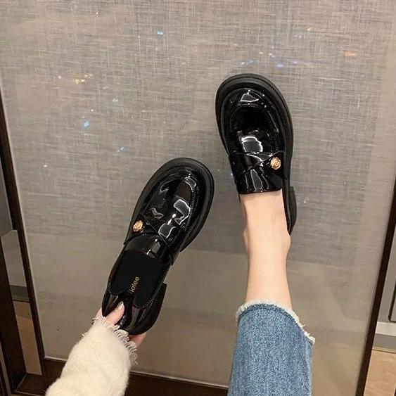 Wongn Wongn 2023 New Fashion Small Fragrant Wind Lacquer Leather Round Head Low Heel Single Shoes Women's Type Small Leather Shoes