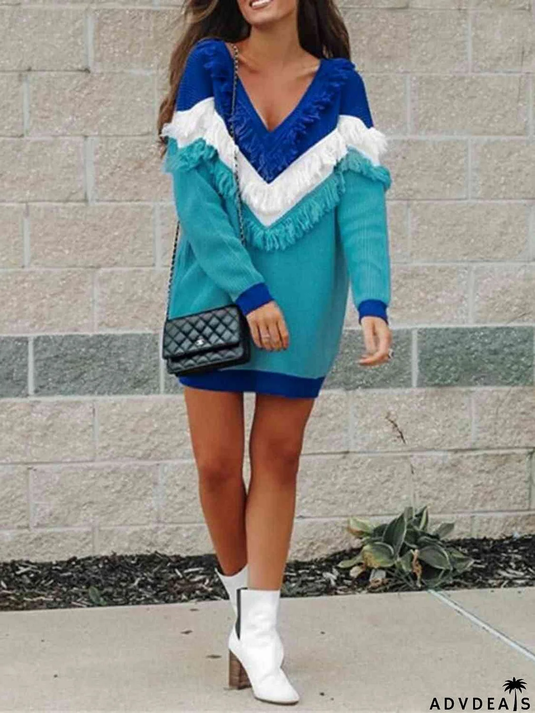 Color Block Fringed V-Neck Sweater