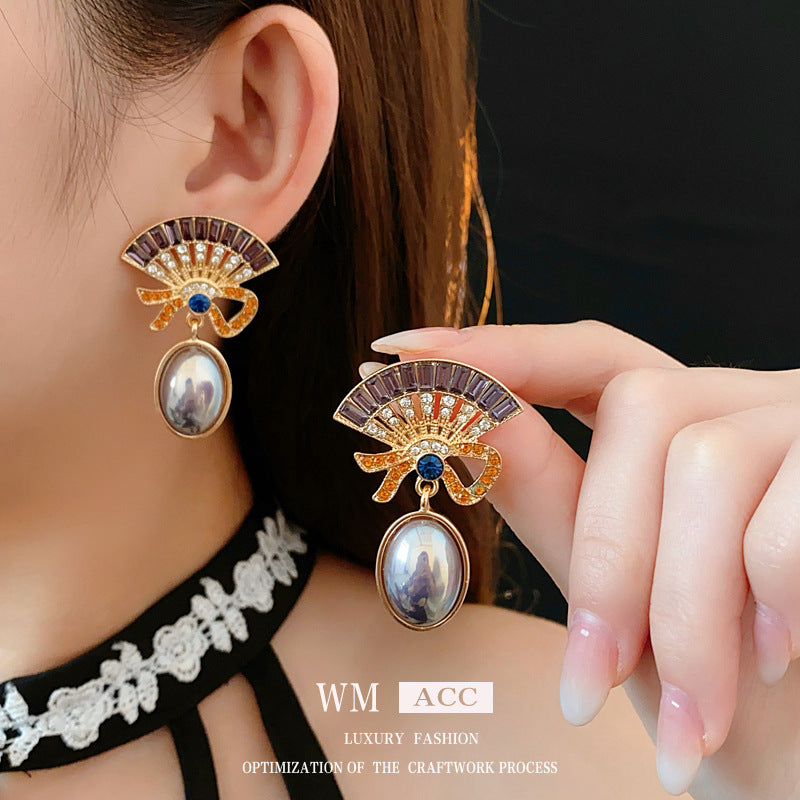 Medieval Fan-Shape Geometric Alloy Electroplating Earrings