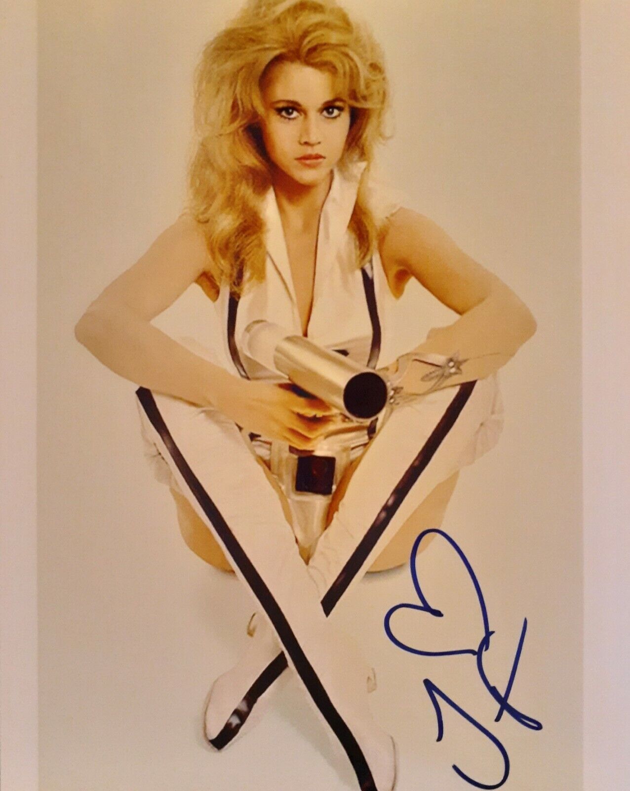 Jane Fonda signed 8x10