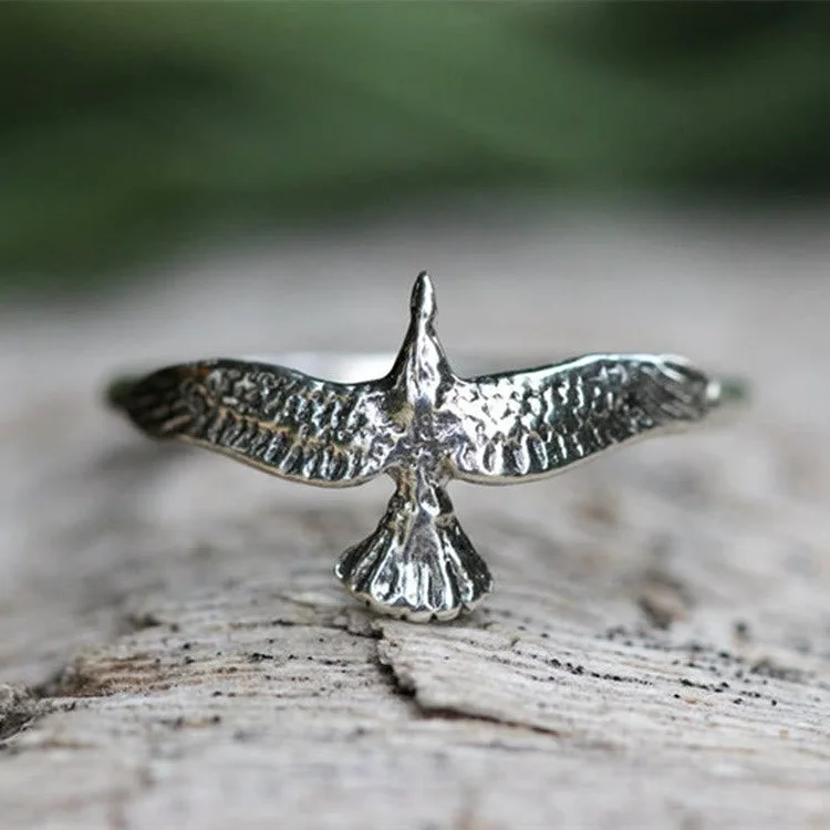 Coutureaura Vintage Flying Eagle Bird Shaped Ring