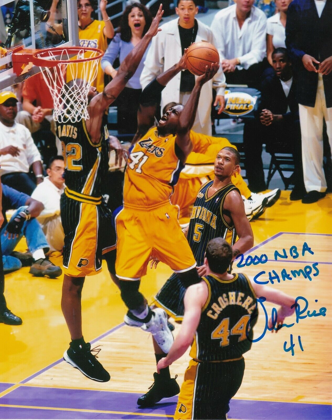 GLEN RICE LOS ANGELES LAKERS 2000 NBA CHAMPS ACTION SIGNED 8x10