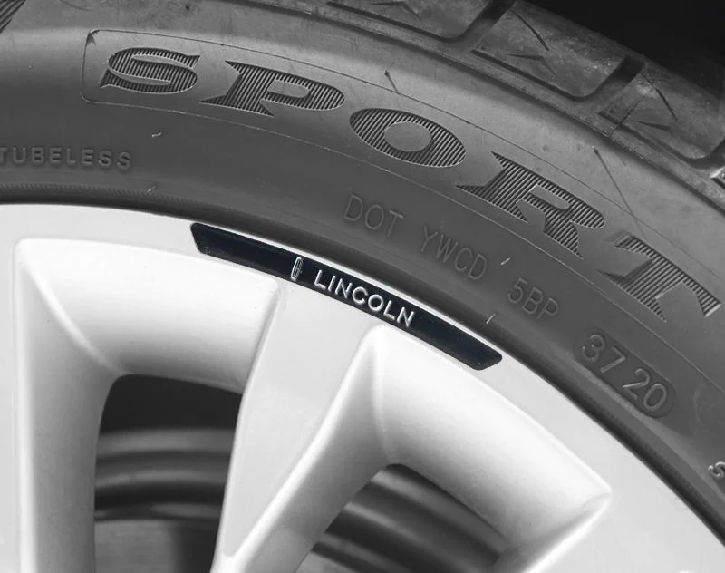 Car wheel decoration metal car sticker（4PCS）