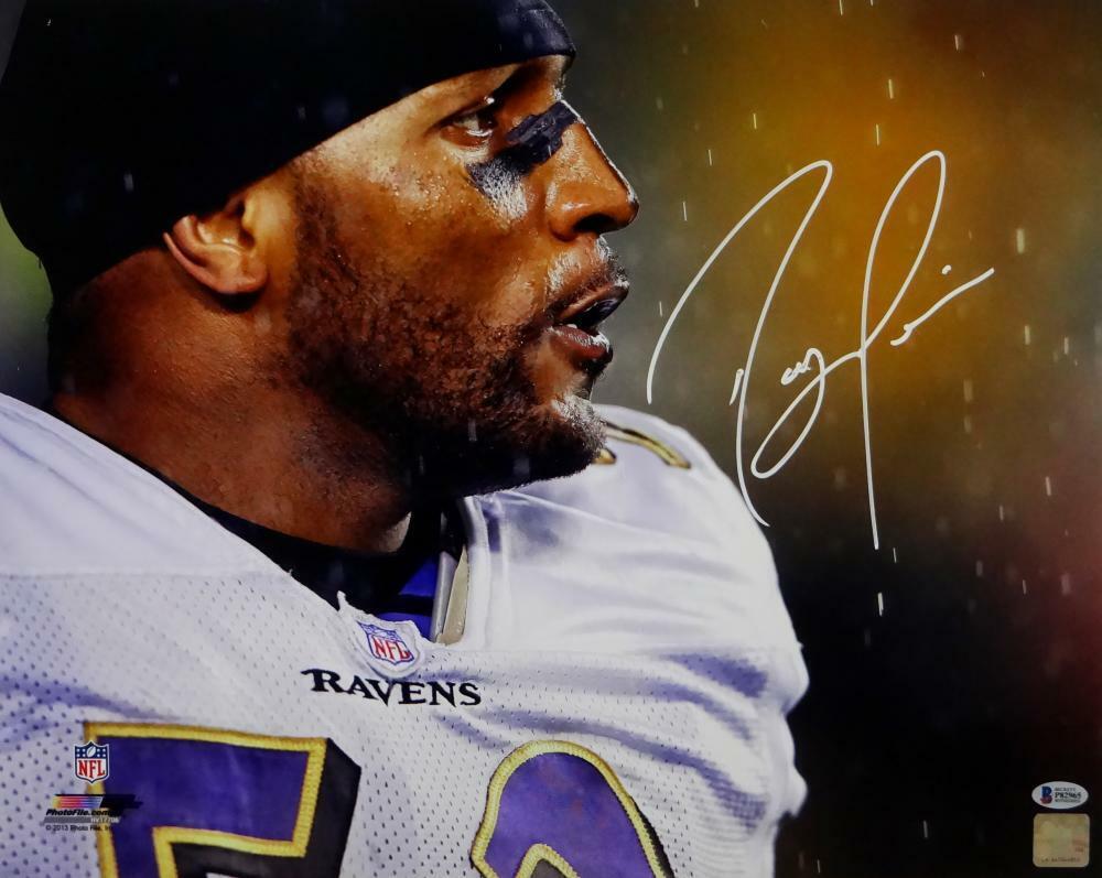 Ray Lewis Signed Ravens 16x20 PF Close Up In Rain Photo Poster painting - Beckett Auth *White