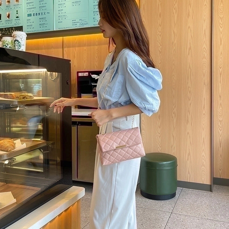 Women’s Small Pu Leather Solid Color Fashion Square Magnetic Buckle Crossbody Bag