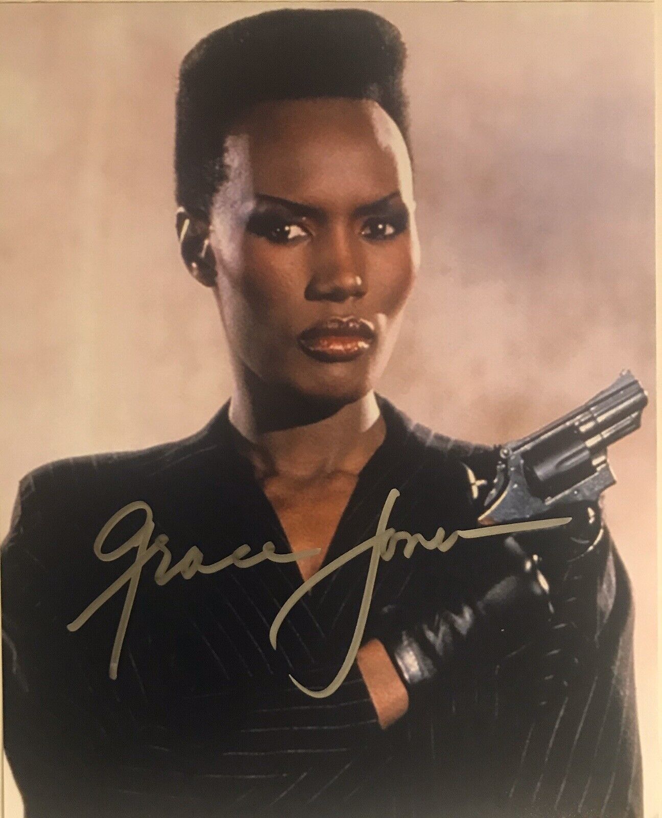 Grace Jones Signed Autographed 8x10 Photo Poster painting Sexy