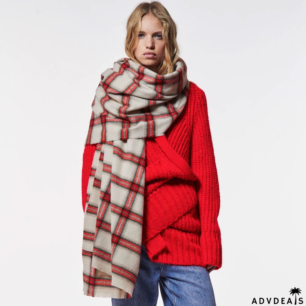 Feather Charming Earring