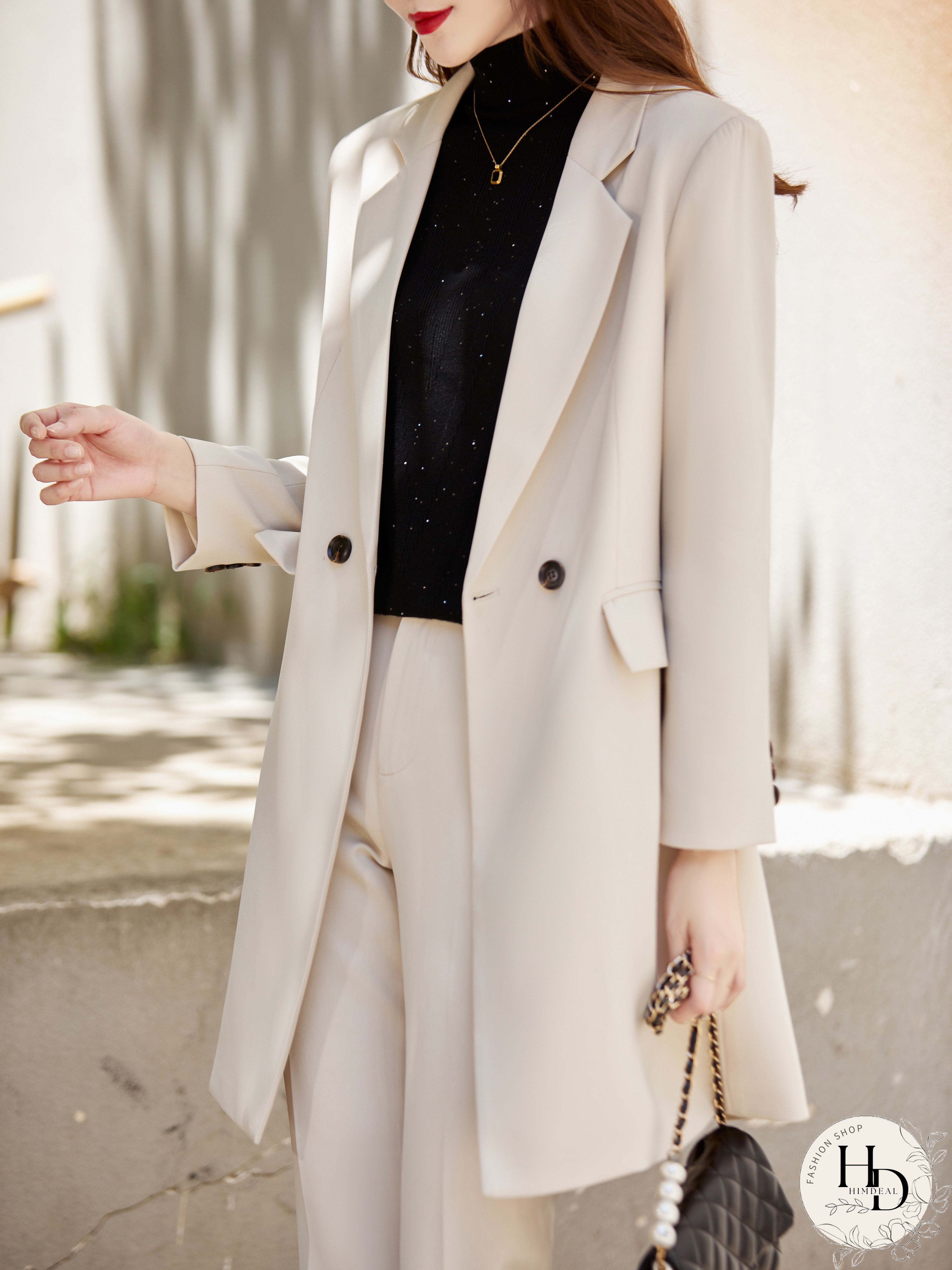 Solid Notched Collar Blazer, Elegant Dual Pockets Long Sleeve Blazer For Office & Work, Women's Clothing