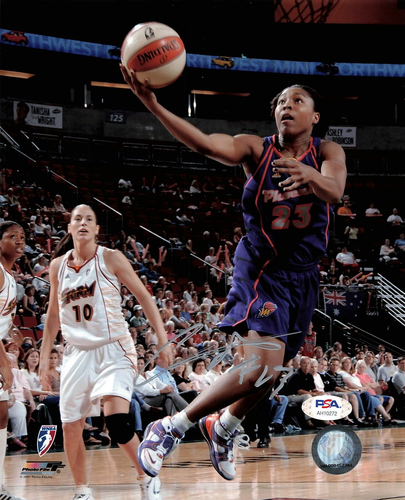 Cappie Pondexter Signed 8x10 Photo Poster painting WNBA PSA/DNA Autographed Indiana Fever