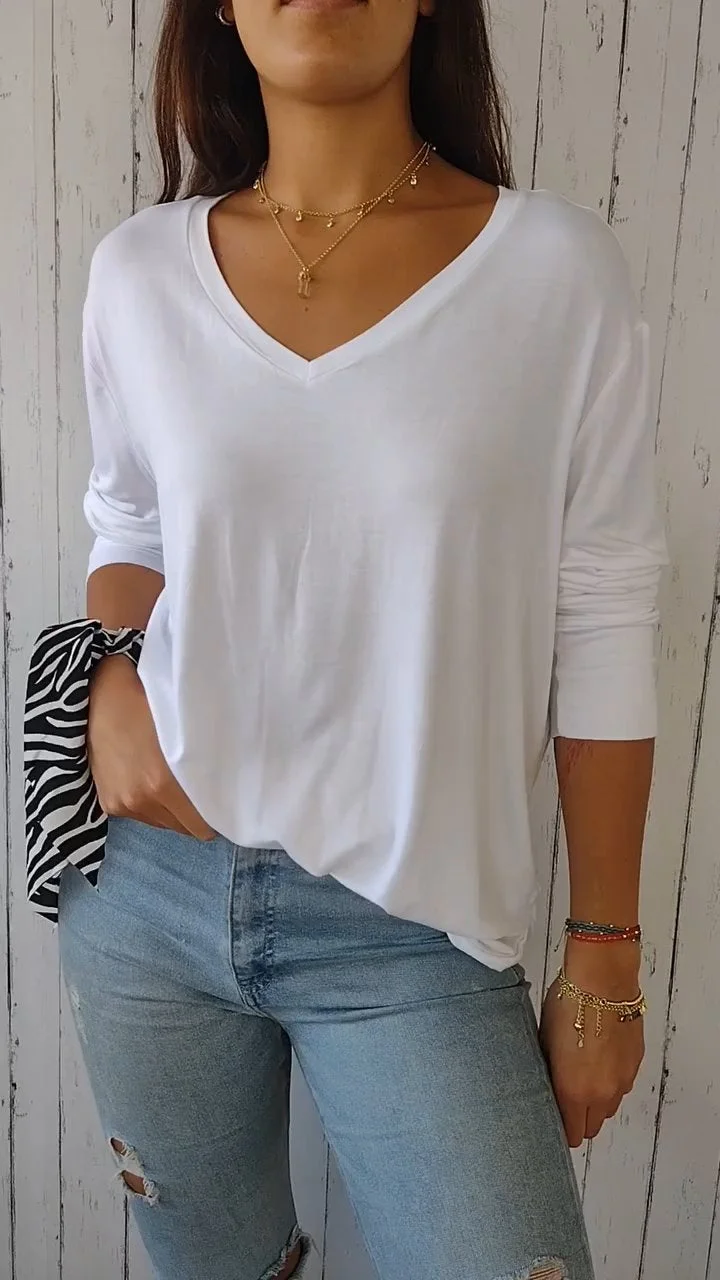 V-neck Middle-sleeved Comfortable Shirt