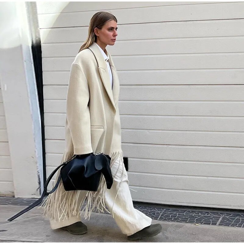 2023 Women's Tassel Wool Fringe Coat - Elegant and Warm Winter Overcoat. Vestes Novas 
