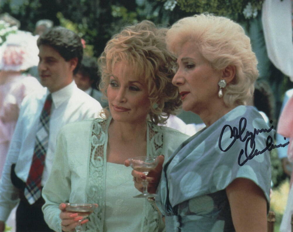 OLYMPIA DUKAKIS SIGNED AUTOGRAPH 8X10 Photo Poster painting - STEEL MAGNOLIAS w/ DOLLY PARTON