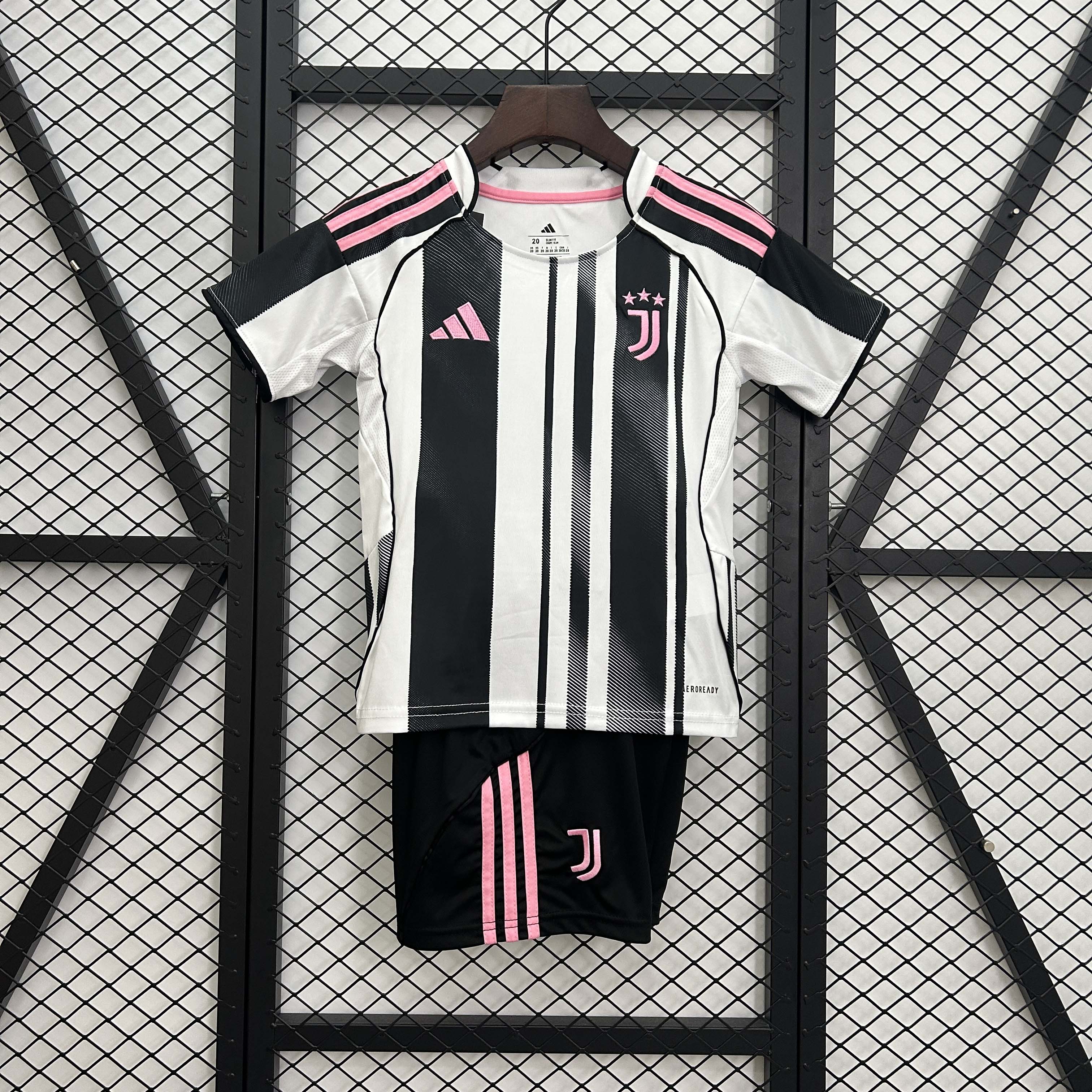 2025-2026 KIDS Juventus FC Home Football Shirt 1:1 Thai Quality- Maxi Kit