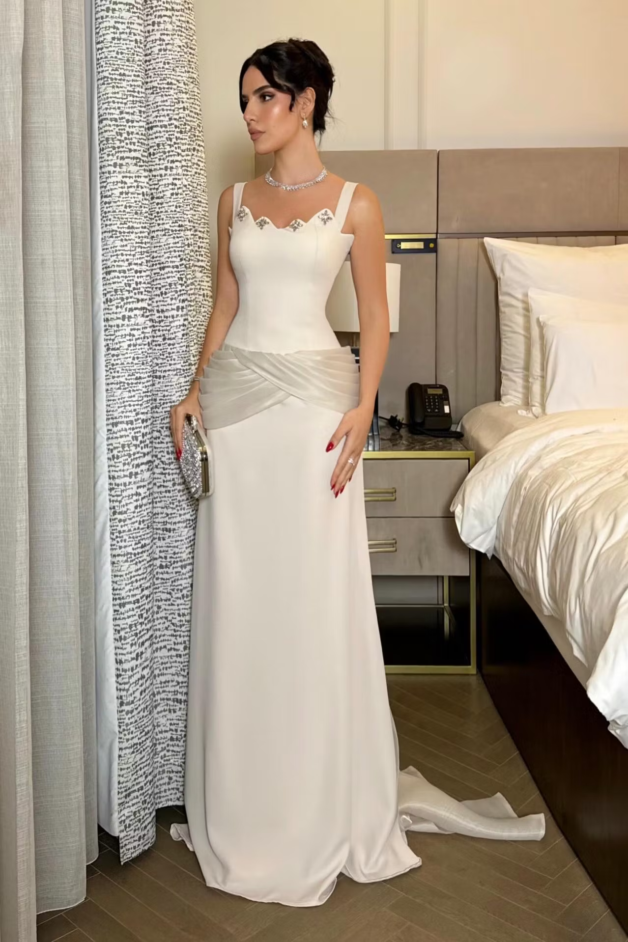 Lussooy Column Wide Straps Formal Evening Dress with Rhinestone and Train
