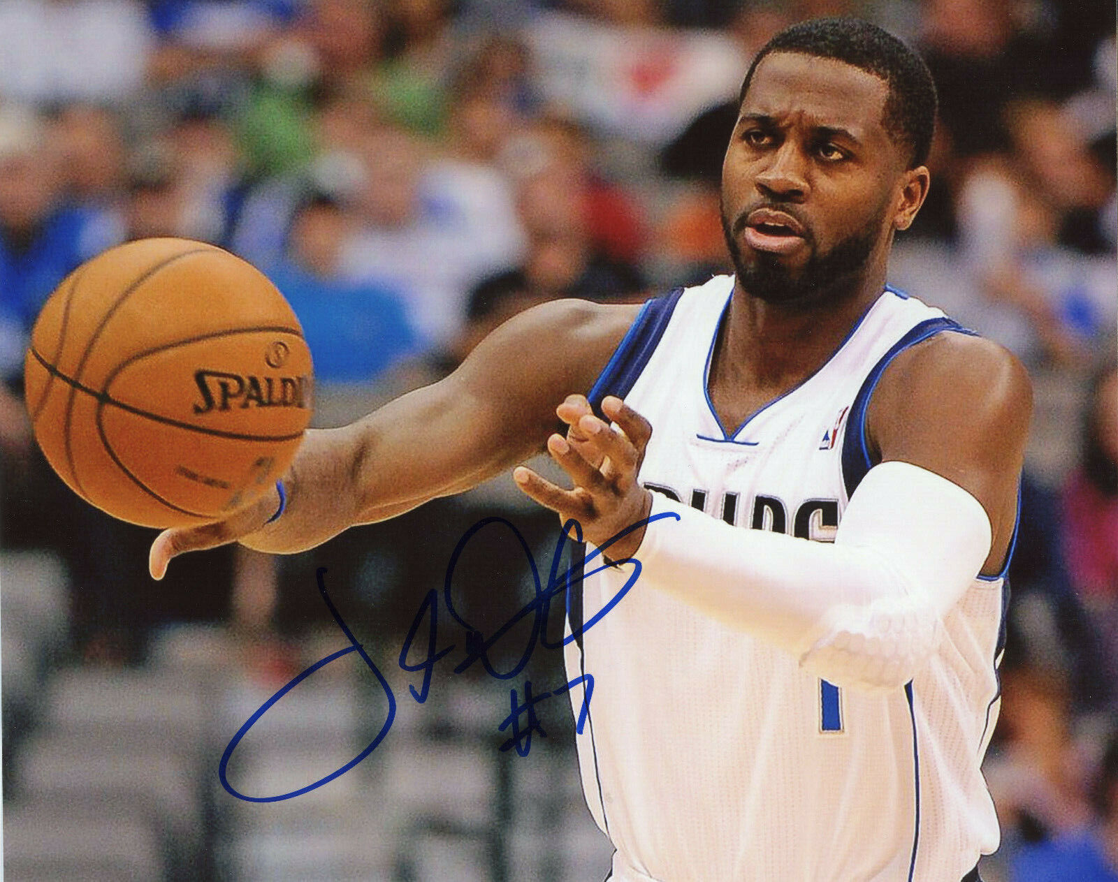 Justin Dentmon Autographed 8x10 Dallas Mavericks#S1496